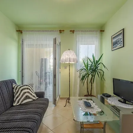 Sunrise In Tar Apartment *