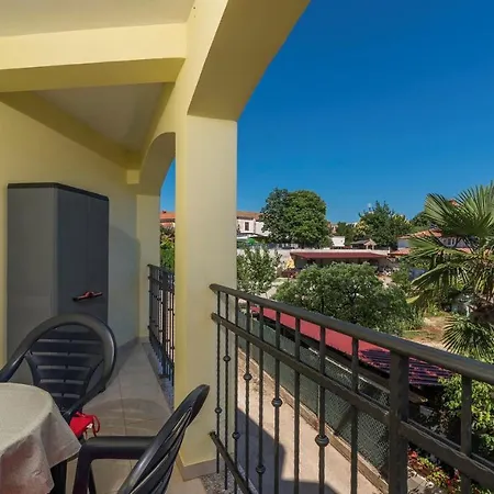 Apartment Sunrise In Tar Tar-Vabriga