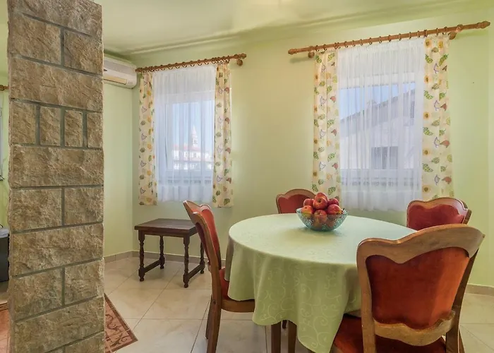 Sunrise In Tar * Tar-Vabriga